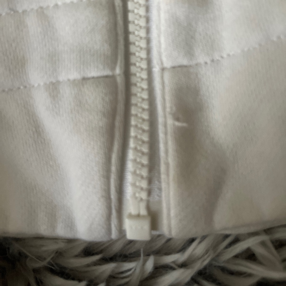 Lululemon size 6 white Asymmetrical jacket